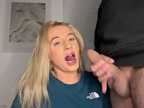 Strongqueen online show from 21, 3, 2025