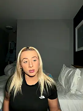 Strongqueen online show from 31, 10, 2025