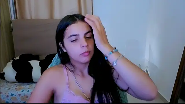  elenna online show from 15, 5, 2026