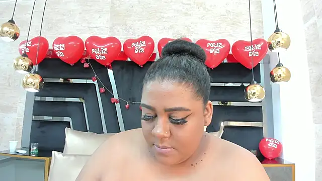 Snapshot of BiancaFollerach chatting on 18, 2, 2025 BiancaFollerach online show from 18, 2, 2025