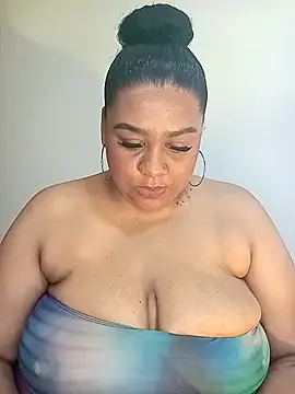 Snapshot of BiancaFollerach chatting on 17, 10, 2025 BiancaFollerach online show from 17, 10, 2025