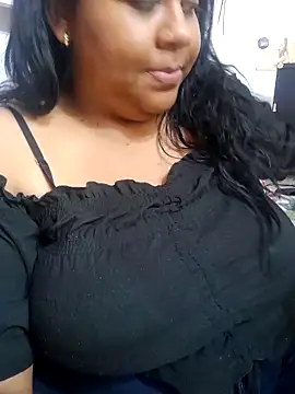 BiancaFollerach online show from 10, 4, 2026