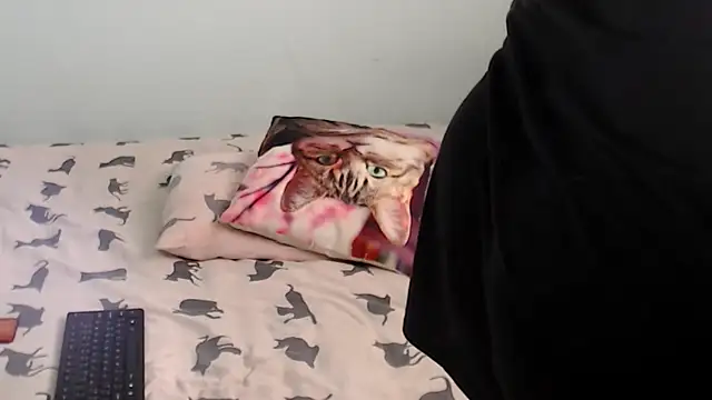 WendiMoon online show from 17, 10, 2025