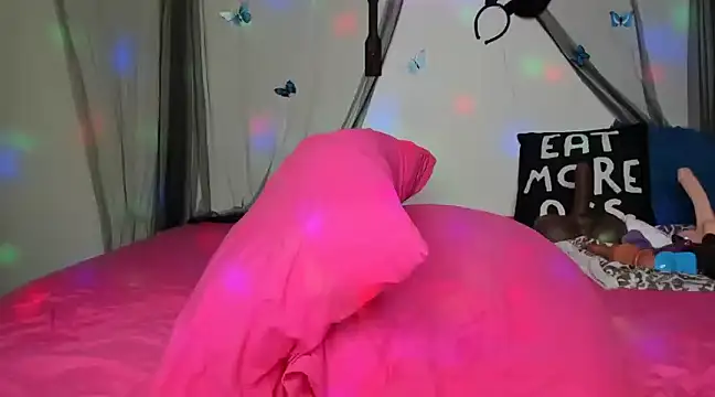 ThickAssRena online show from 12, 1, 2025