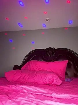 ThickAssRena online show from 30, 11, 2025