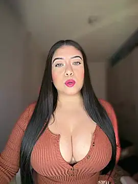 Snapshot of cami_ortiz__ chatting on 25, 7, 2026 cami ortiz online show from 25, 7, 2026