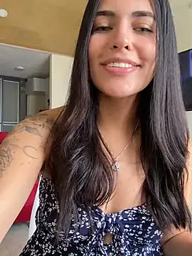 DaphneUwu online show from 3, 12, 2024