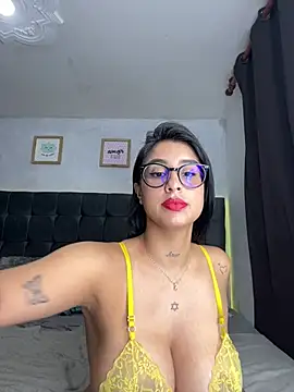 lovely violet13 online show from 9, 4, 2026