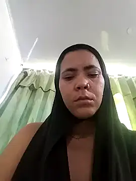 Snapshot of Dounia_nagi chatting on 4, 3, 2025 Dounia nagi online show from 4, 3, 2025