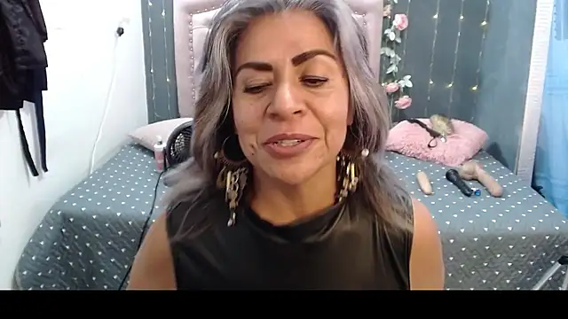 Snapshot of lalisha_96 chatting on 7, 3, 2025 lalisha 96 online show from 7, 3, 2025