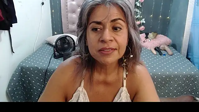 Snapshot of lalisha_96 chatting on 8, 3, 2025 lalisha 96 online show from 8, 3, 2025