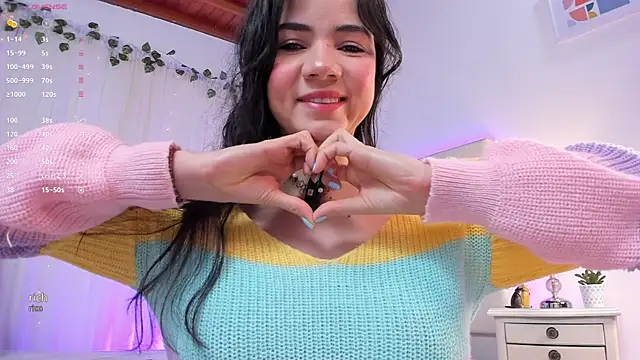 tatikiss  online show from 5, 2, 2025