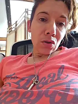 Snapshot of Lina_lou4 chatting on 3, 12, 2024 Lina lou4 online show from 3, 12, 2024