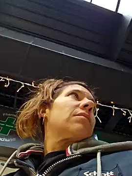 Snapshot of Lina_lou4 chatting on 13, 12, 2024 Lina lou4 online show from 13, 12, 2024