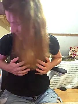 Snapshot of Lina_lou4 chatting on 16, 11, 2025 Lina lou4 online show from 16, 11, 2025