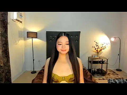 Snapshot of Kendralicious chatting on 24, 5, 2026 Kendralicious online show from 24, 5, 2026