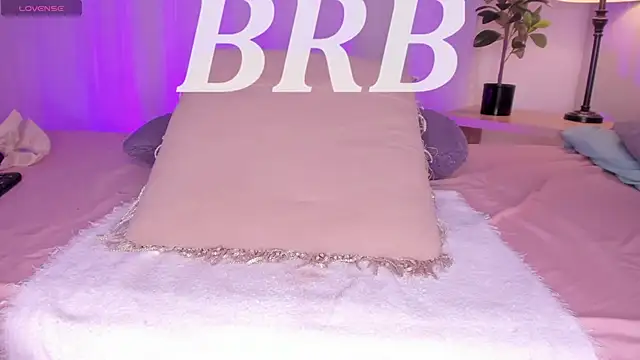 Snapshot of swt_kahia chatting on 8, 1, 2025 swt kahia online show from 8, 1, 2025