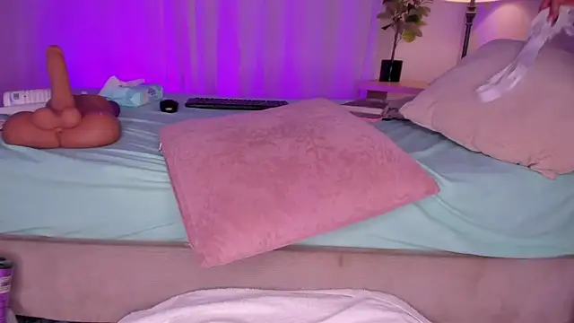 Snapshot of swt_kahia chatting on 15, 2, 2025 swt kahia online show from 15, 2, 2025