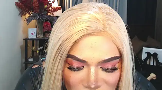 Snapshot of Bitch_Fowler69 chatting on 26, 2, 2025 Bitch Fowler69 online show from 26, 2, 2025