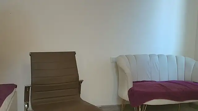 Snapshot of TheTopAlex chatting on 4, 3, 2026 TheTopAlex online show from 4, 3, 2026