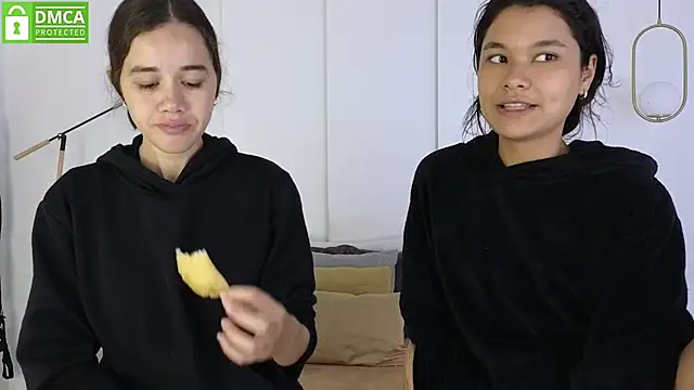 sexychanell 18 online show from 13, 2, 2026