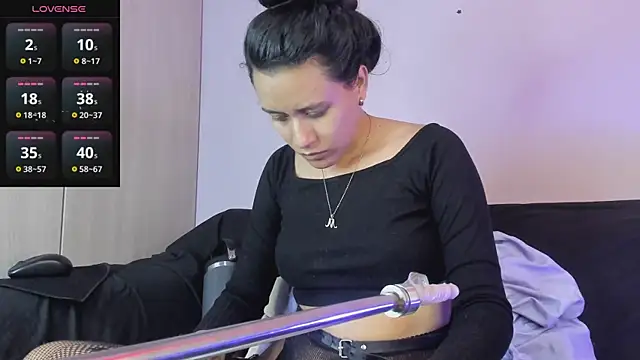 Snapshot of -camila-cooper-_ chatting on 30, 10, 2025 -camila-cooper- online show from 30, 10, 2025