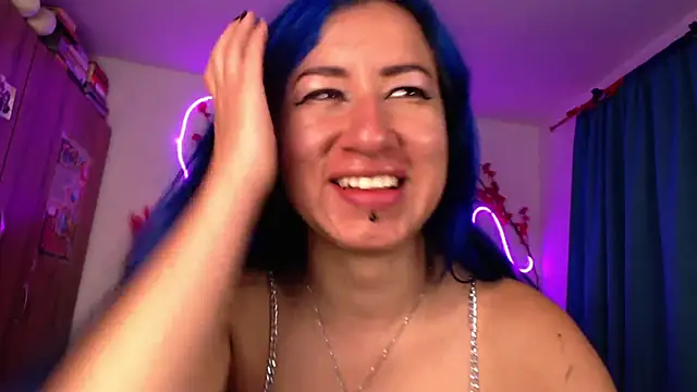 pussytight pervert online show from 24, 1, 2025