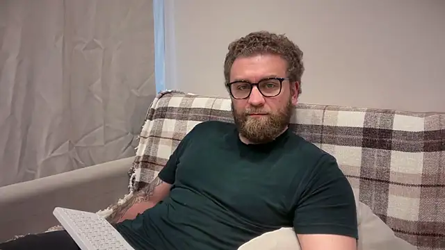 Bear bear  online show from 10, 6, 2026