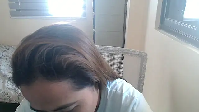 xTheLastVIRGINx online show from 22, 10, 2025