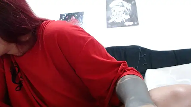 Snapshot of Emmily_Fox chatting on 21, 2, 2025 Emmily Fox online show from 21, 2, 2025