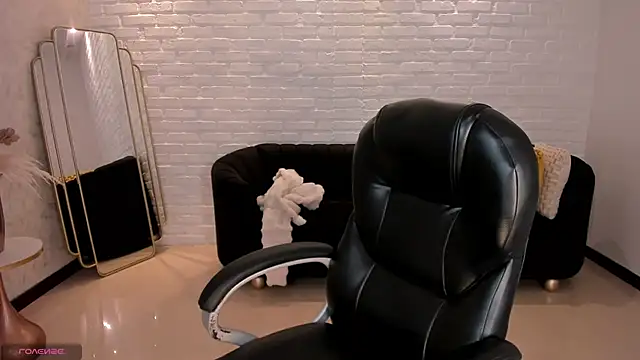 Snapshot of JuanitaClay chatting on 12, 2, 2025 JuanitaClay online show from 12, 2, 2025