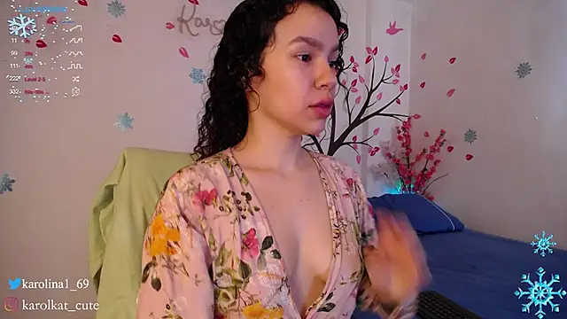 Karolina 1 online show from 20, 12, 2024