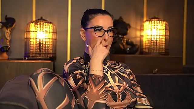 Snapshot of kelly_kent chatting on 14, 5, 2026 kelly kent online show from 14, 5, 2026
