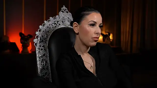 Snapshot of kelly_kent chatting on 21, 7, 2026 kelly kent online show from 21, 7, 2026
