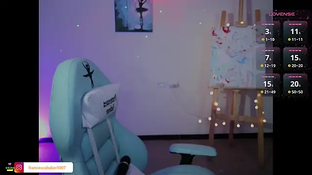 Snapshot of francesca_baker1007 chatting on 26, 10, 2025 francesca baker1007 online show from 26, 10, 2025