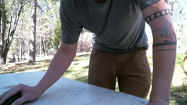 MormonPineapples online show from 19, 3, 2026