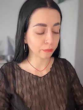 Snapshot of Emylia chatting on 19, 1, 2025 Emylia online show from 19, 1, 2025