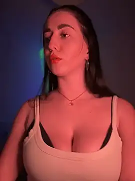 Snapshot of Emylia chatting on 21, 3, 2025 Emylia online show from 21, 3, 2025