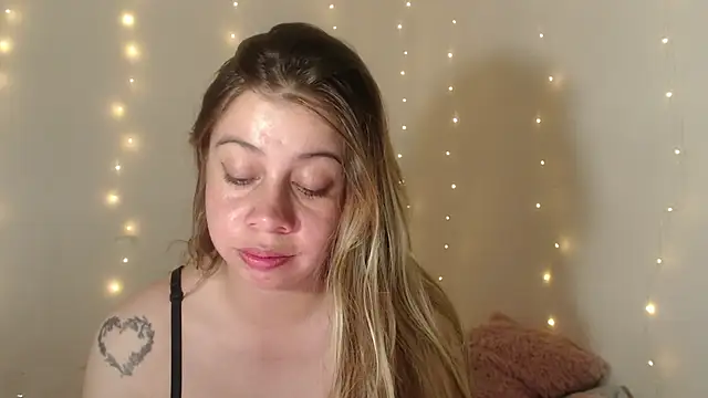 SweetSofty online show from 24, 9, 2025