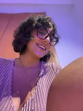 Snapshot of aurora_xoxo chatting on 19, 1, 2025 aurora xoxo online show from 19, 1, 2025