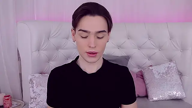 RobbyCharming online show from 14, 2, 2025