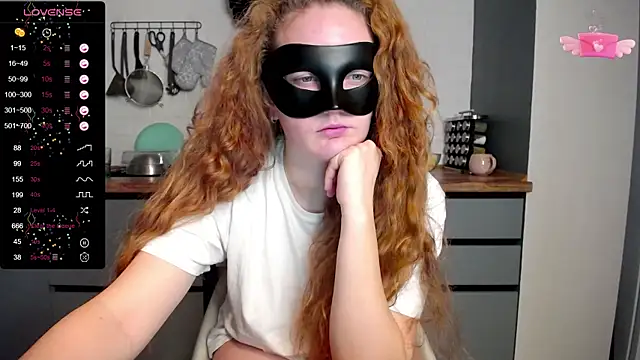 BubbbleGumm online show from 19, 2, 2025