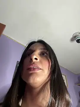 Snapshot of charlotte_stevenss_ chatting on 25, 12, 2024 charlotte stevenss online show from 25, 12, 2024
