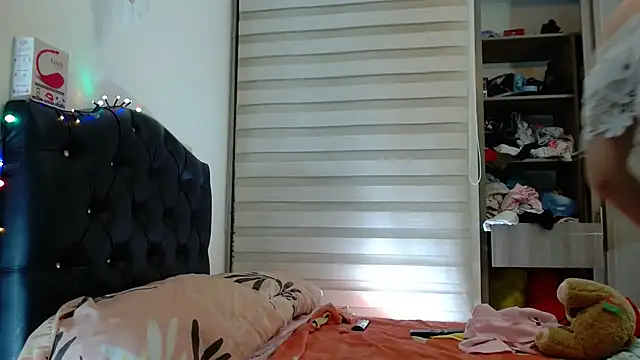 gooddes303salome online show from 17, 11, 2025