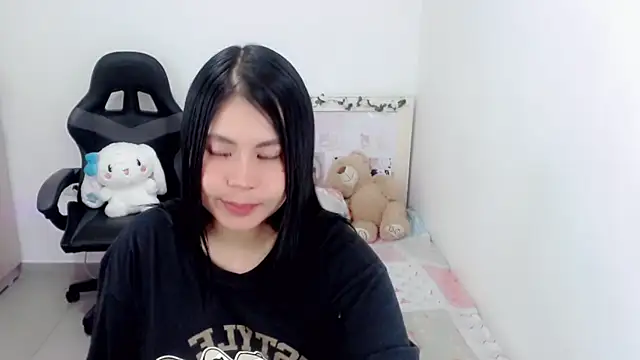 Youlittlepervertt  online show from 17, 12, 2024