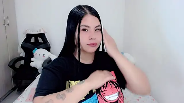 Snapshot of Youlittlepervertt_ chatting on 23, 10, 2025 Youlittlepervertt online show from 23, 10, 2025