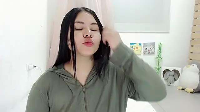 Snapshot of Youlittlepervertt_ chatting on 6, 11, 2025 Youlittlepervertt online show from 6, 11, 2025