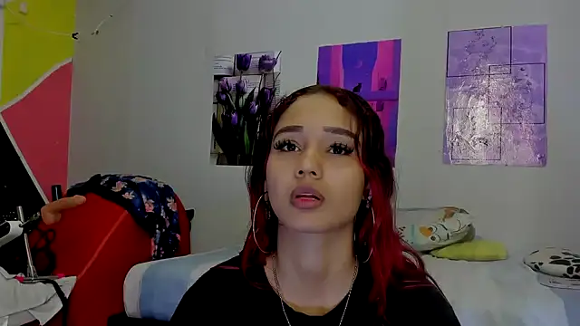 MarianaManzur online show from 30, 1, 2025