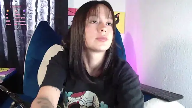 Snapshot of it_l chatting on 10, 4, 2026 it l online show from 10, 4, 2026