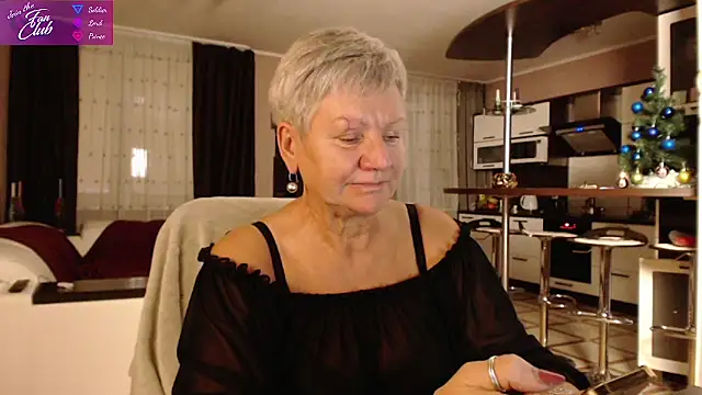Snapshot of roxana_brooks chatting on 19, 12, 2024 roxana brooks online show from 19, 12, 2024